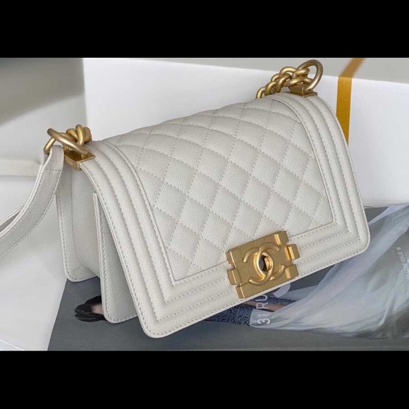 chanel caviar white